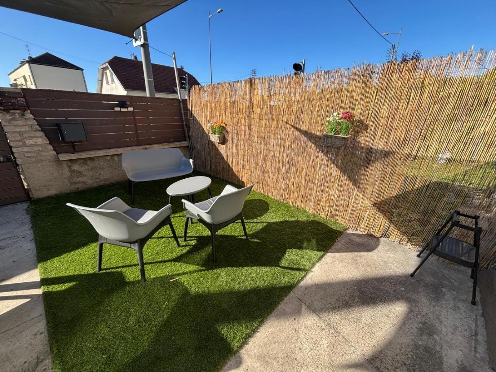 Jolie Maison Proche Complexe Sportif Wifi Remise Mc Arthur Saint-Andre-les-Vergers Exterior photo